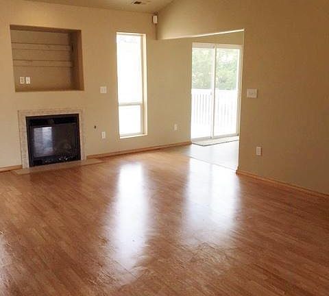 2nd image of 421 N 74th Ave