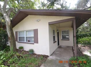 1015 Tuskawilla St, Clearwater, FL 33756