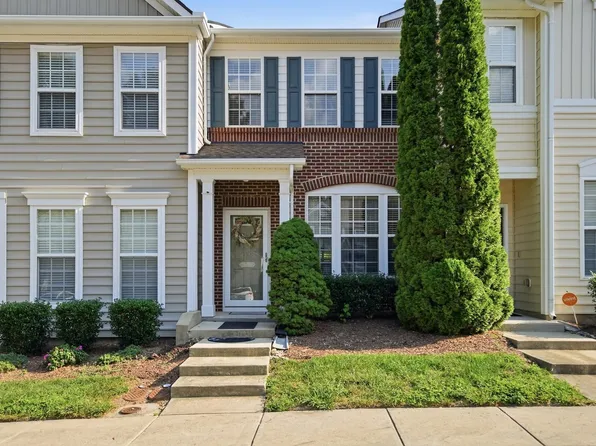 5311 Crescentview Pkwy, Raleigh, NC 27606