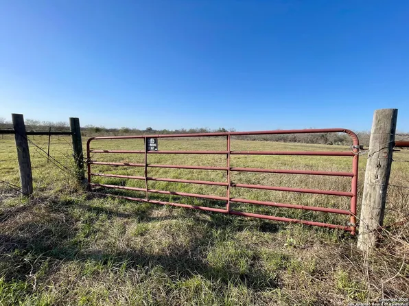 TRACT 2 West King Lane, Beeville, TX 78142