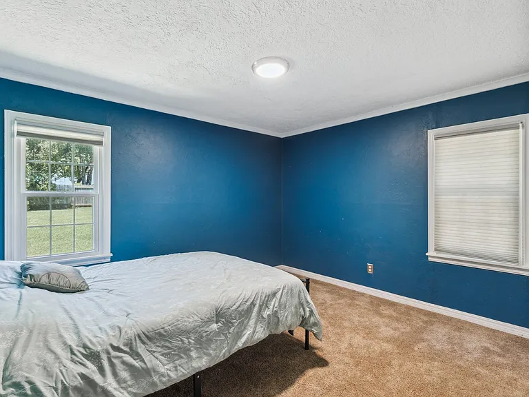 1101 Glenwood Ave — Photo 32