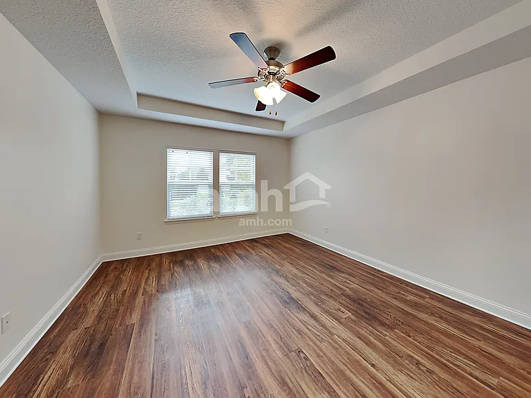 740 Celebration Ln — Photo 10