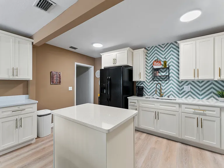 6272 Spring Forest Cir #5 — Photo 5