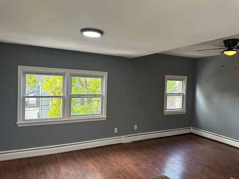 38 Allen St #2 — Photo 6
