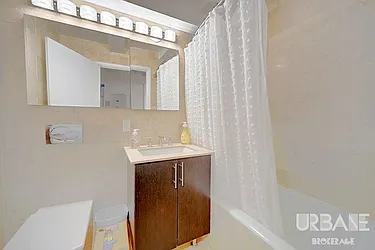 Rented by Urbane Brokerage