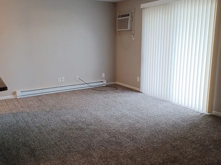 ONE & TWO BEDROOM APARTMENTS IN ANKENY! — Photo 36
