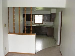 5th image of 5870 Walsh Acres Dr