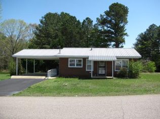 310 Harwood St, Adamsville, TN 38310