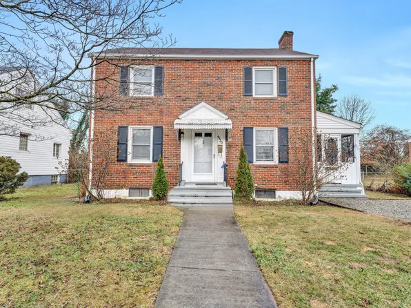 4630 Delray St NW, Roanoke, VA 24012