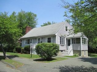 10 Andrews Rd, Wakefield, MA 01880