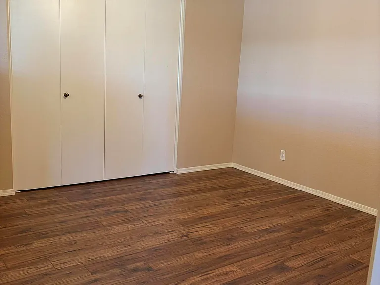 9626 W Mountain View Rd #A — Photo 16
