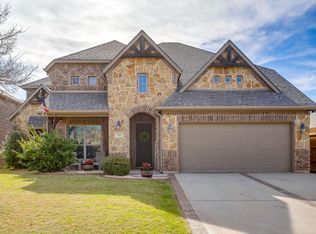 2747 Elmwood Dr, Burleson, TX 76028