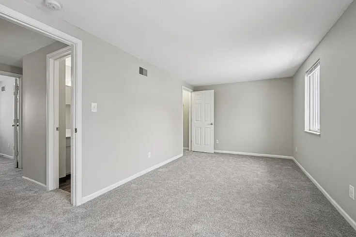 Oakdale — Photo 25