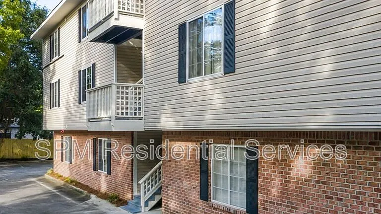 2705 Mayfair Dr #H-303 — Photo 3