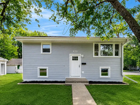 3525 John St, Steger, IL 60475