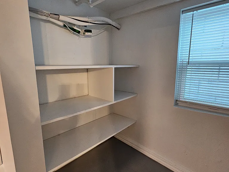 3911 Woolwine Dr #B — Photo 14