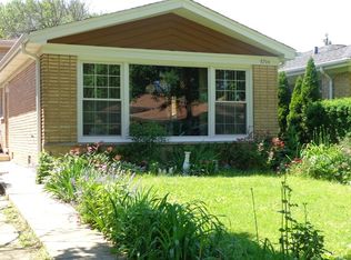 8704 Central Park Ave, Skokie, IL 60076