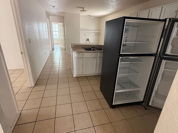 4th image of 520 S 54th St #A