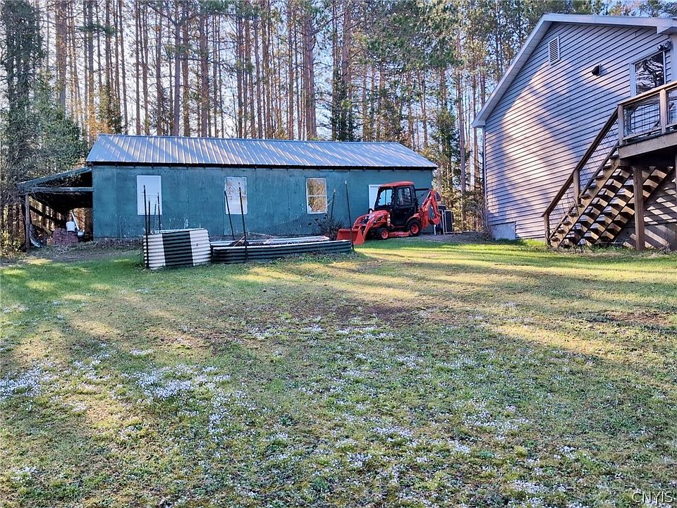 2nd image of 3185 Kipp Rd