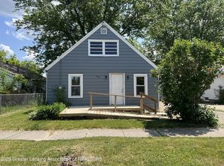 3713 Burchfield Dr, Lansing, MI 48910