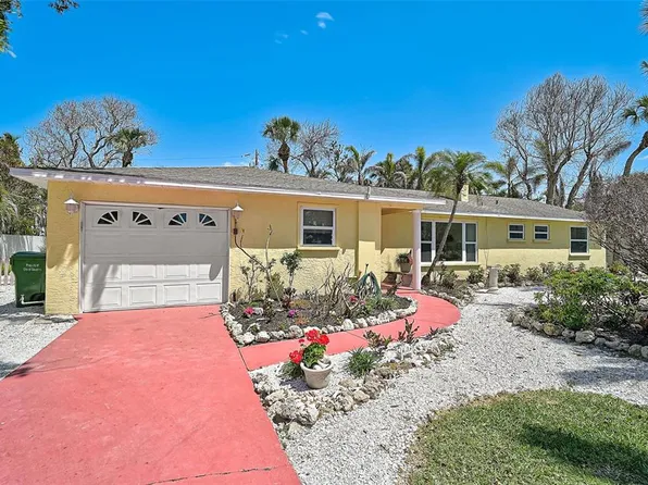 322 S Washington Dr, Sarasota, FL 34236