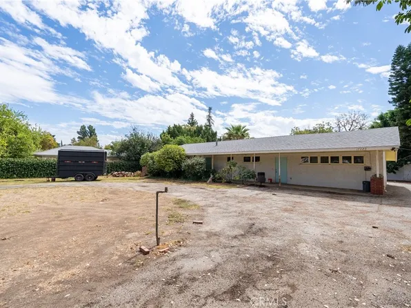 17320 Gresham St, Northridge, CA 91325