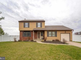 10 Rainbow Pl, Clementon, NJ 08021