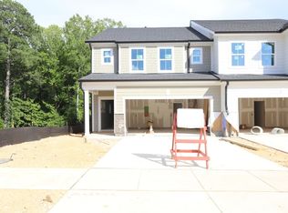 2917 Walden Rd, Apex, NC 27502
