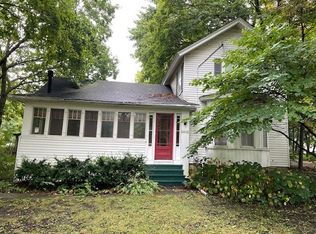 32W185 Army Trail Rd, Wayne, IL 60184