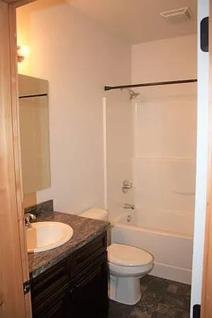 449 Grassland Dr — Photo 8