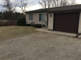 15525 144th Ave, Spring Lake, MI 49456