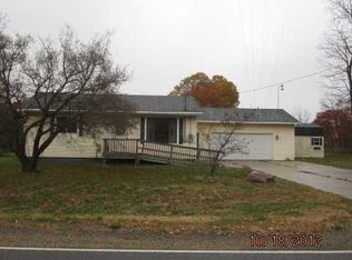 11888 Saddler Rd, Plainwell, MI 49080