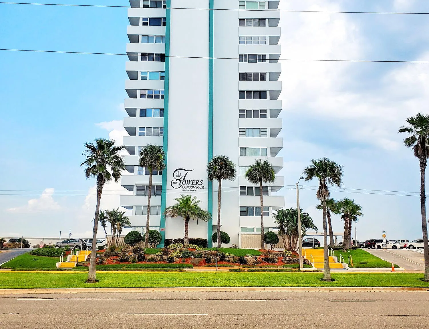 1 bed, 1.0 bath, 665 sqft, $1,950 — Photo 1