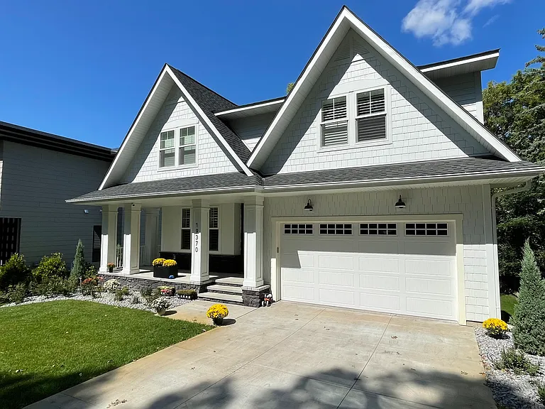 19370 Lake Ave — Photo 15