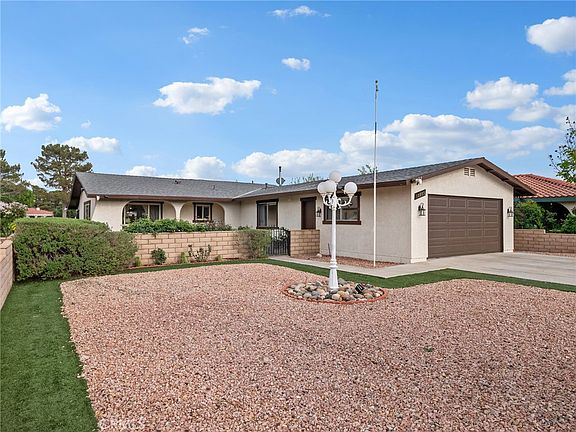 2nd image of 12885 Golf Course Dr