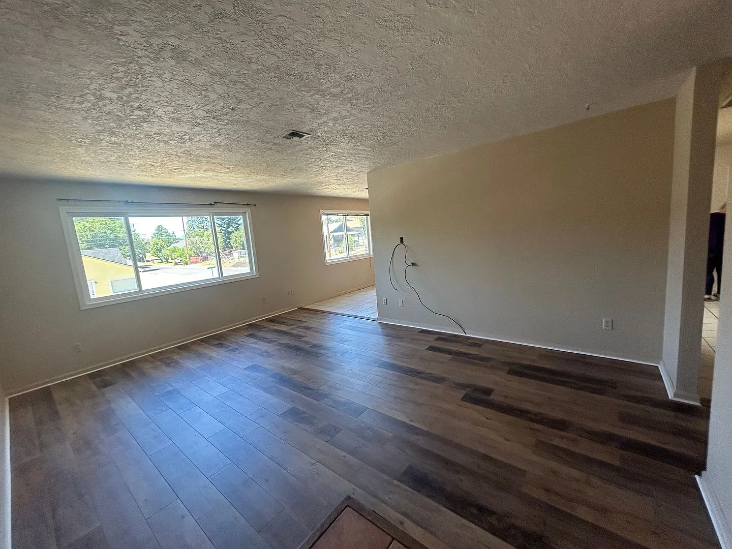 1345 Pleasant — Photo 4