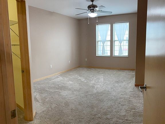 4th image of 201 E Lane St APT 206