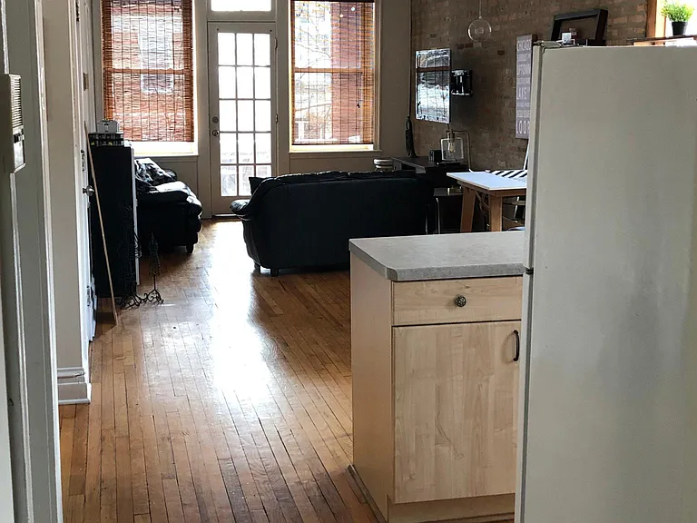2634 W Rice St #2F — Photo 8