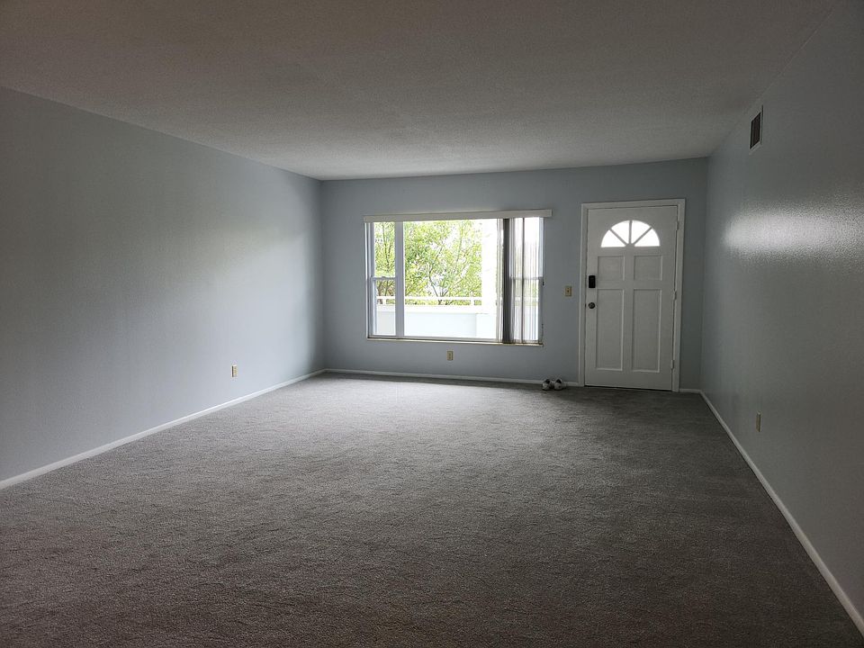 1st image of 2380 World Parkway Blvd