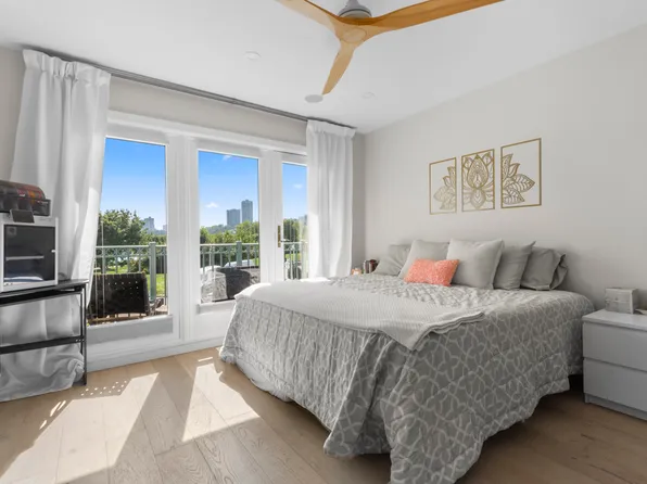 121 The Promenade image 14 of 26