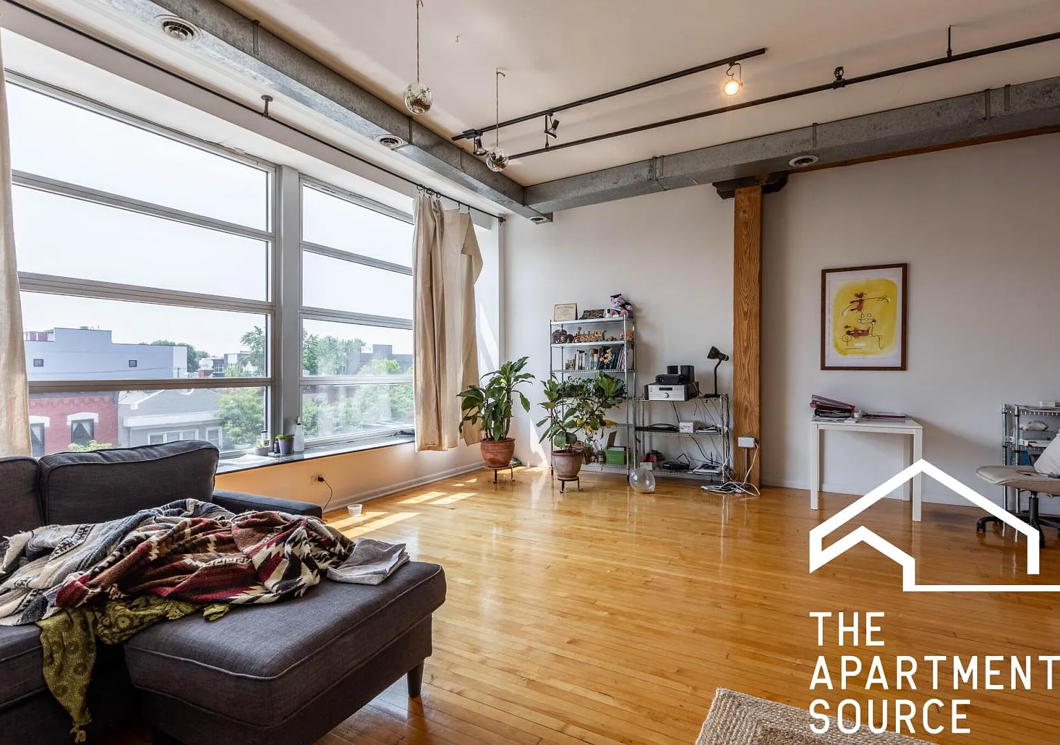 1 bed, 1600 sqft, $2,885 — Photo 2