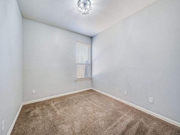 2nd image of 805 Lake Worth Trl