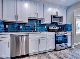 304 Halsey Rd, Parsippany, NJ 07054