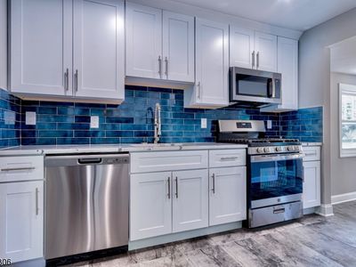 304 Halsey Rd, Parsippany, NJ, 07054