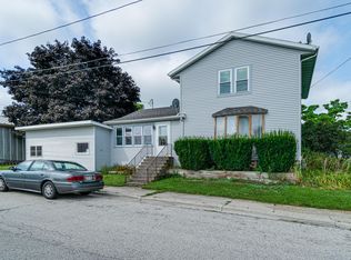 112 S 2nd Ave, Saint Nazianz, WI 54232