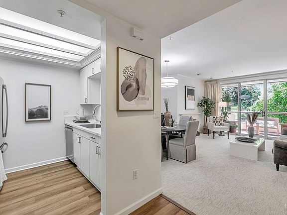 3rd image of 200 Deer Valley Road #2C