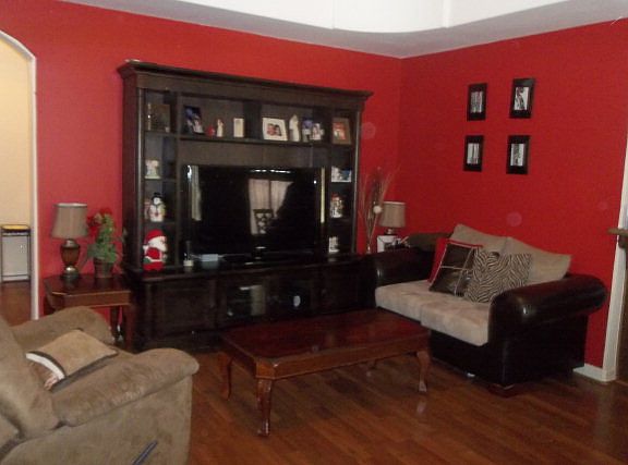 4th image of 5101 N Cypress St
