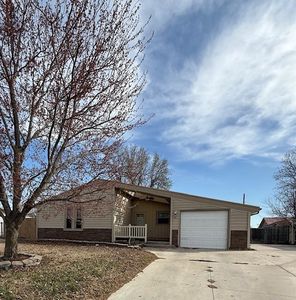 809 W 17th St, Larned, KS, 67550