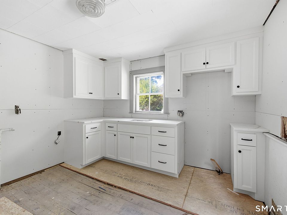 1st image of 23 Pleasant Street