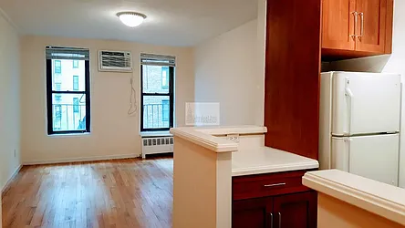 Rented by Manhattan Connection